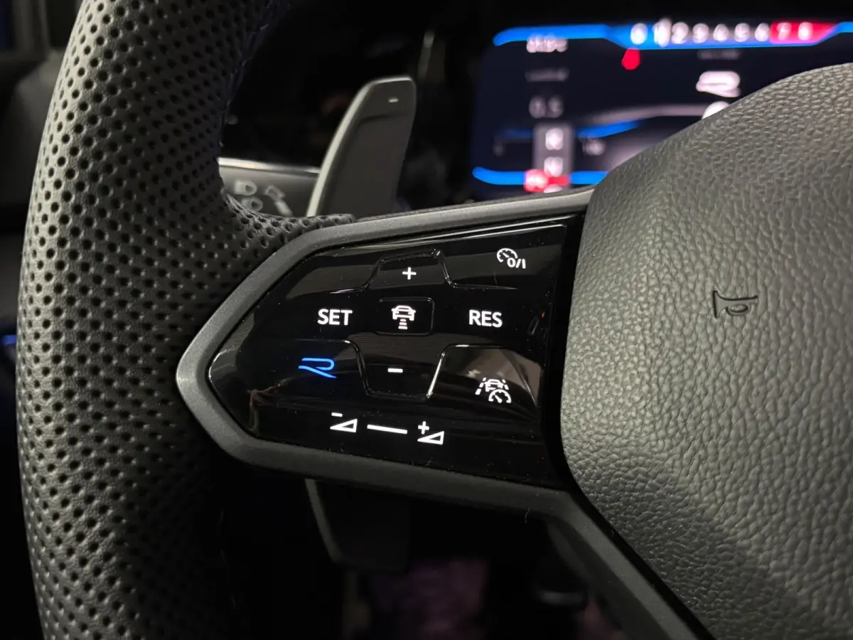 2.0 TSI R 4Motion - Pano - Nürburgring - IQ