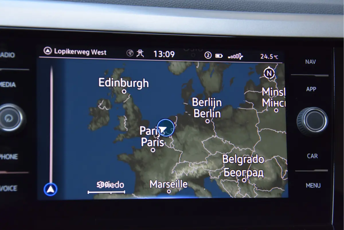 1.0 TSI 96 PK Nieuwstaat! NAP IQ-Drive navi carplay
