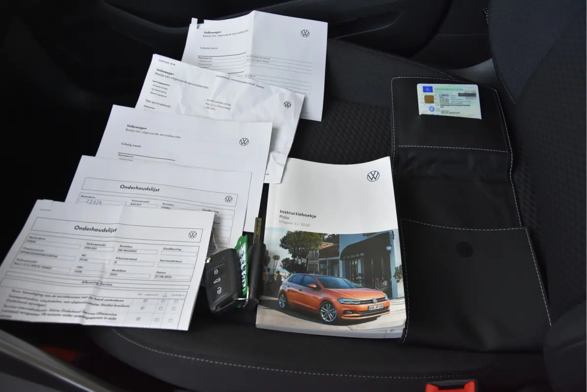 1.0 TSI 96 PK Nieuwstaat! NAP IQ-Drive navi carplay