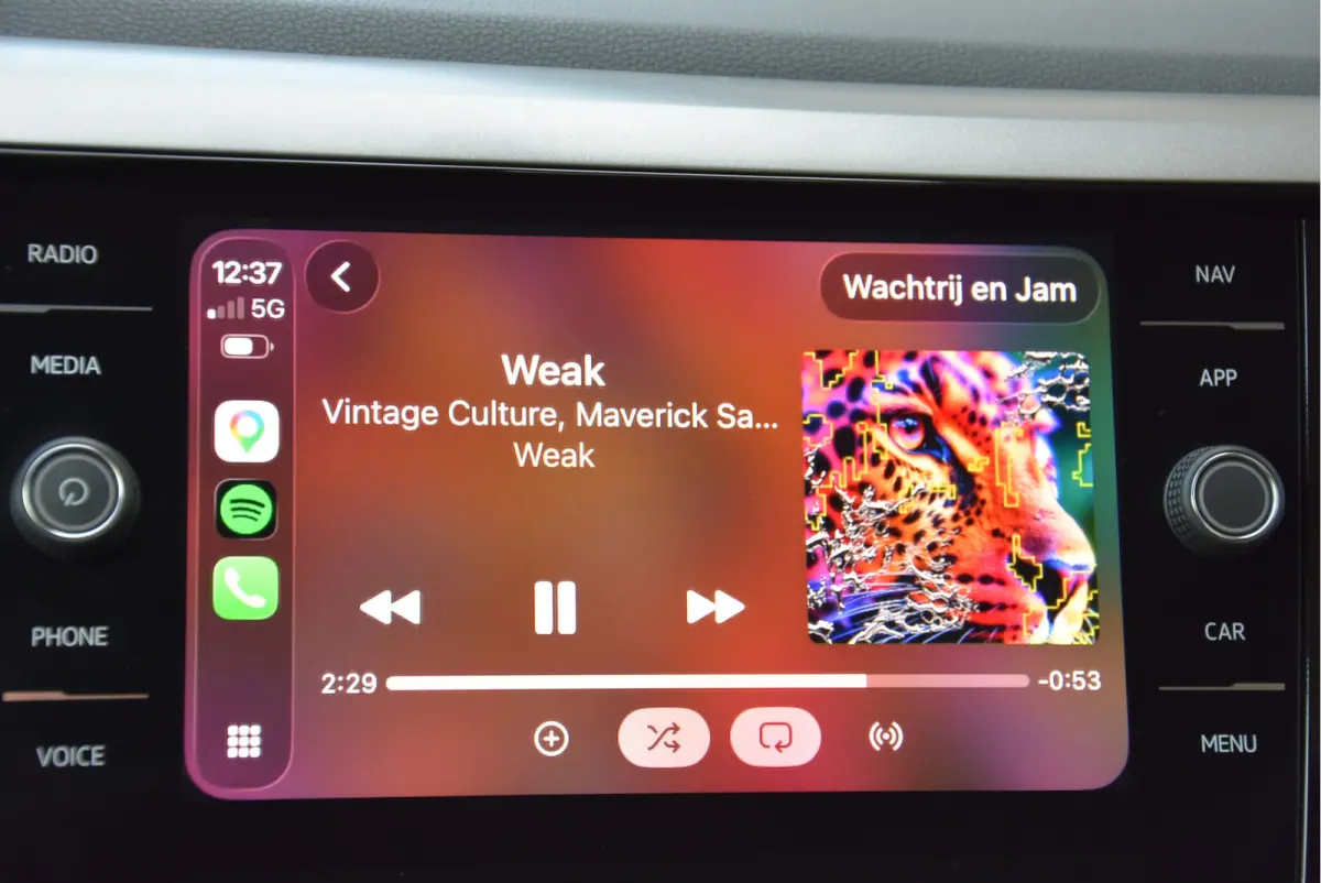 1.0 TSI 96 PK Nieuwstaat! NAP IQ-Drive navi carplay
