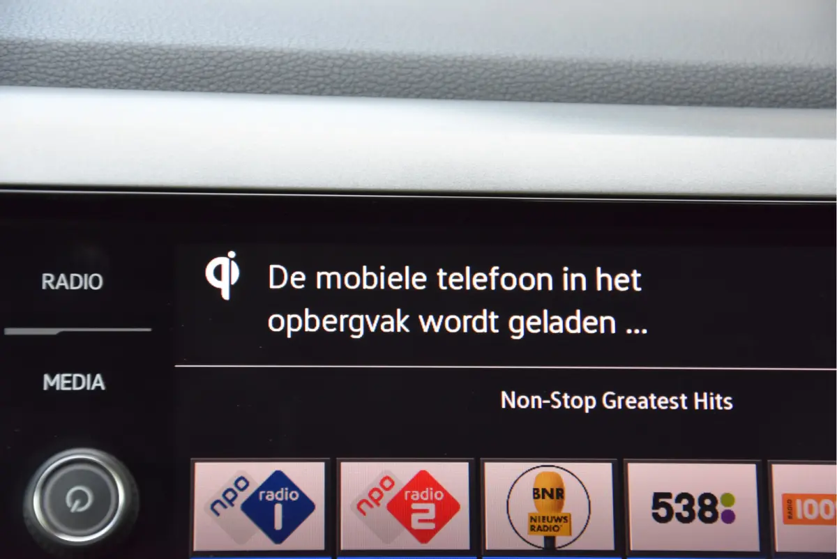 1.0 TSI 96 PK Nieuwstaat! NAP IQ-Drive navi carplay