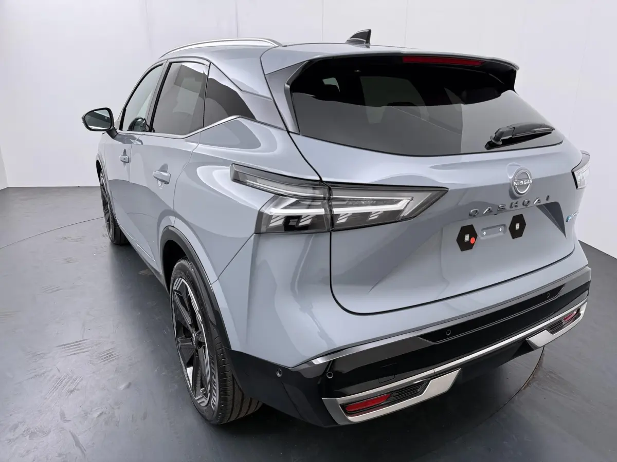 1.5 e-Power Tekna Plus | €3.000,- Voorraadvoordeel | Modeljaar 2026 | Pro-Pilot | Cold pack | Panoramadak