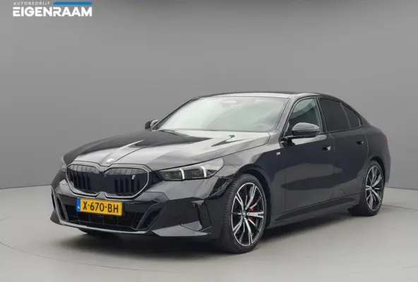 eDrive40 84kWh | M-Sport Pro | Panoramadak | Head-up | Harman/Kardon | NAP | Trekhaak | Leder | Rijklaarprijs