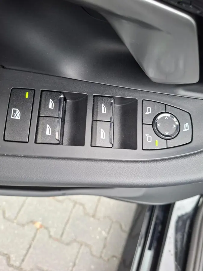 eDrive40 84kWh | M-Sport Pro | Panoramadak | Head-up | Harman/Kardon | NAP | Trekhaak | Leder