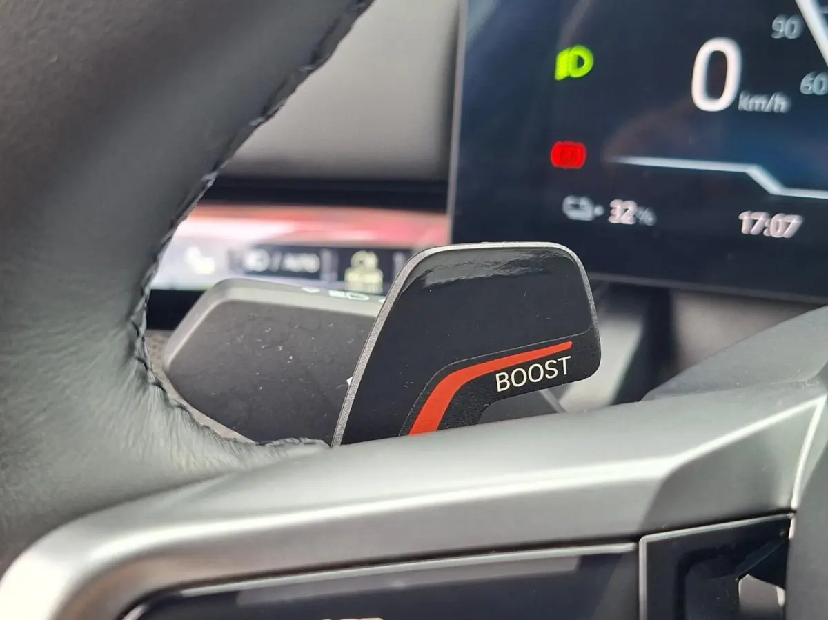 eDrive40 84kWh | M-Sport Pro | Panoramadak | Head-up | Harman/Kardon | NAP | Trekhaak | Leder