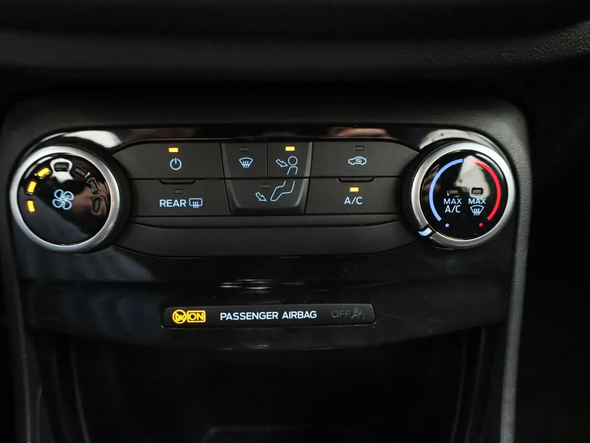1.0 EcoBoost ST-Line | Trekhaak | PDC Achter | LMV | Airco | Cruise Control |