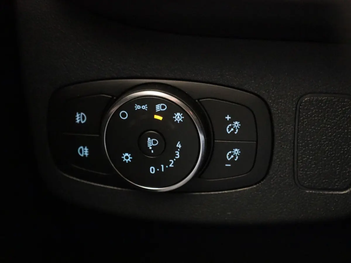 1.0 EcoBoost ST-Line | Trekhaak | PDC Achter | LMV | Airco | Cruise Control |