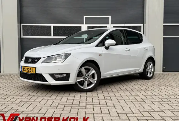 1.0 EcoTSI FR | CarPlay | LED | Navigatie | Climate | Cruise | Sensoren