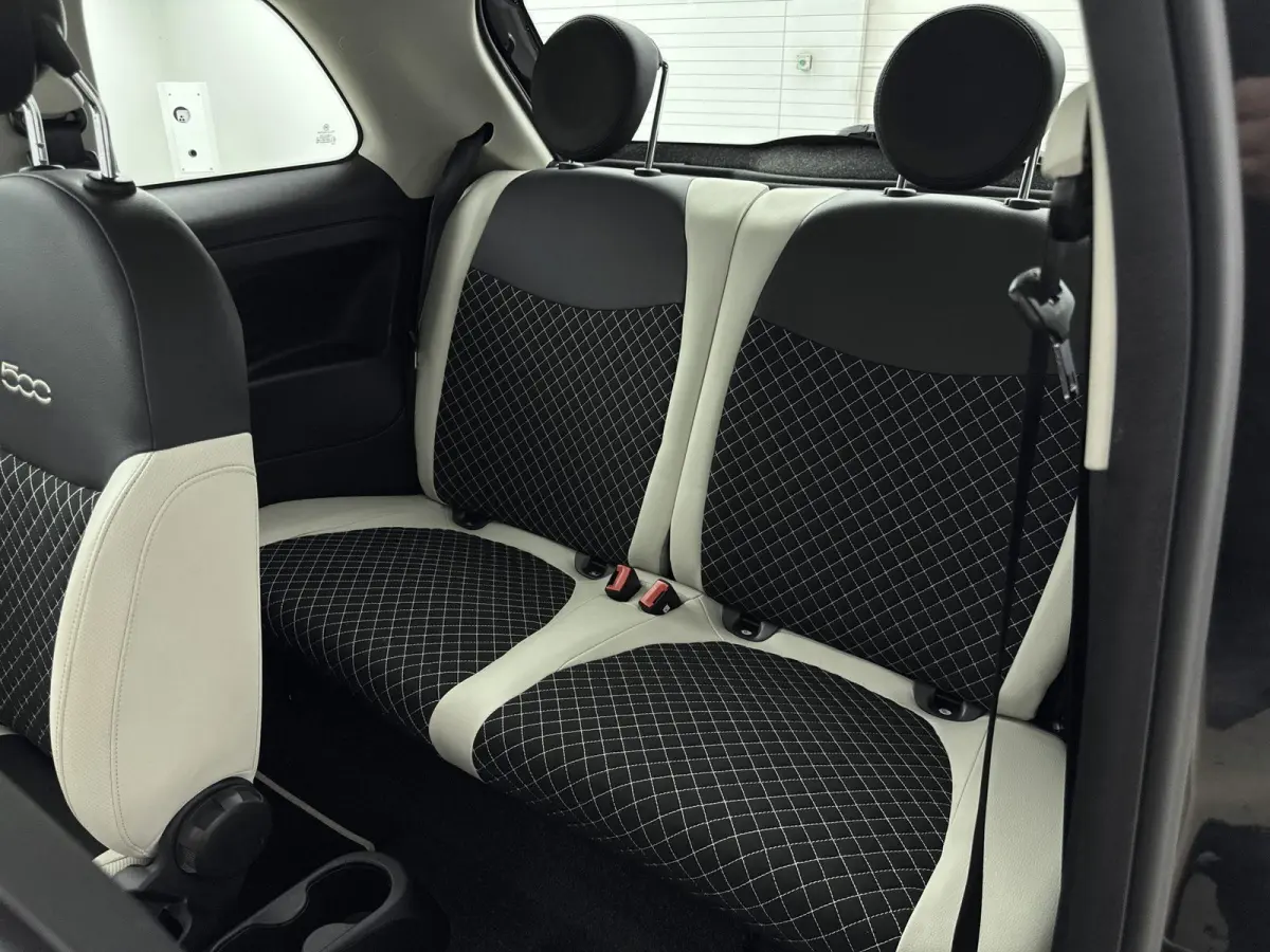 1.0 Hybrid Hey Google | PANO | Cruise Control | Apple Carplay/Android Auto | lichtmetalen velgen 15" |