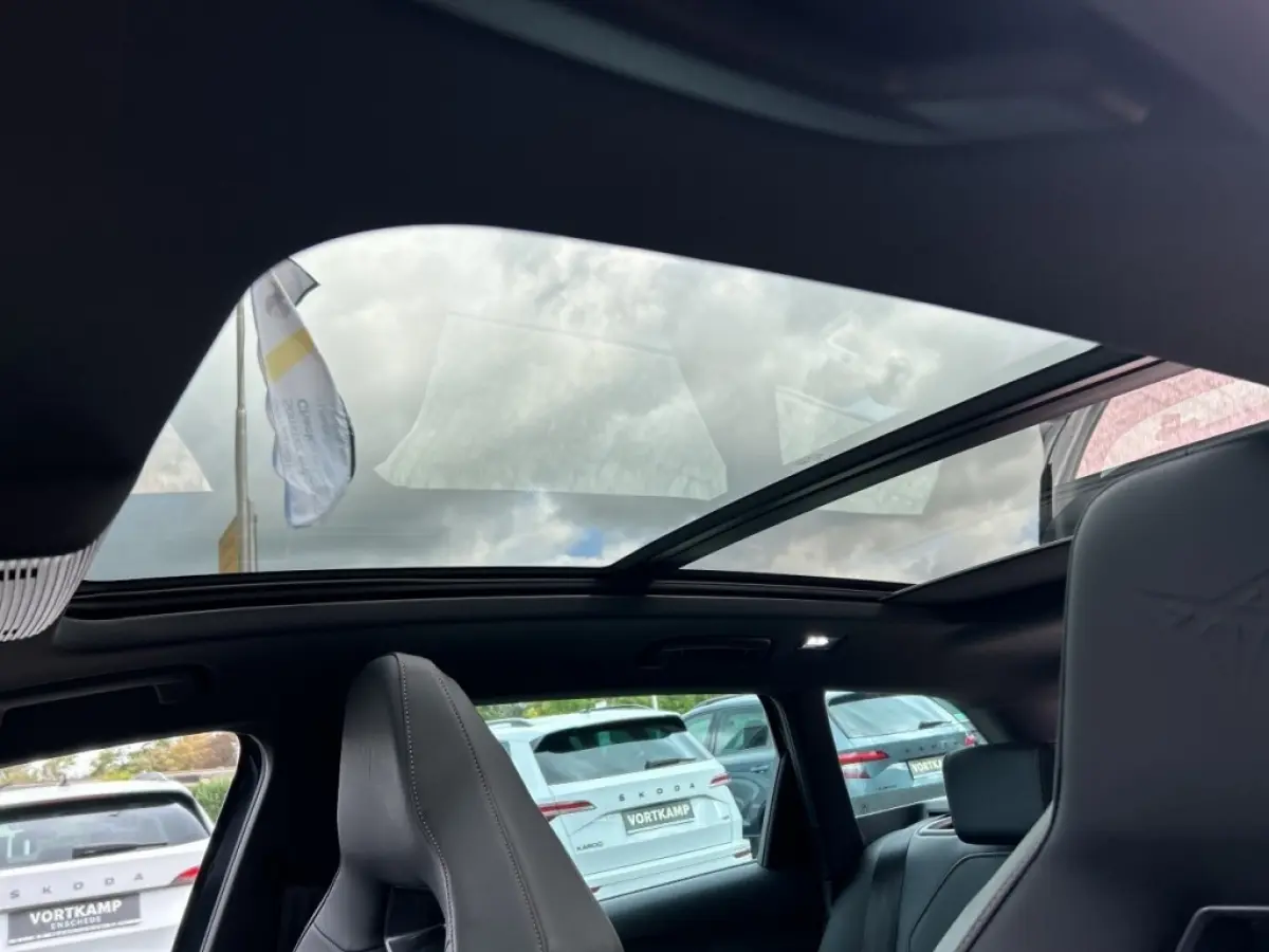 1.4 TSI eHYBRID VZ PANO-DAK/CAMERA/ELEK-KLEP/ACC/STOEL+STUURVERW