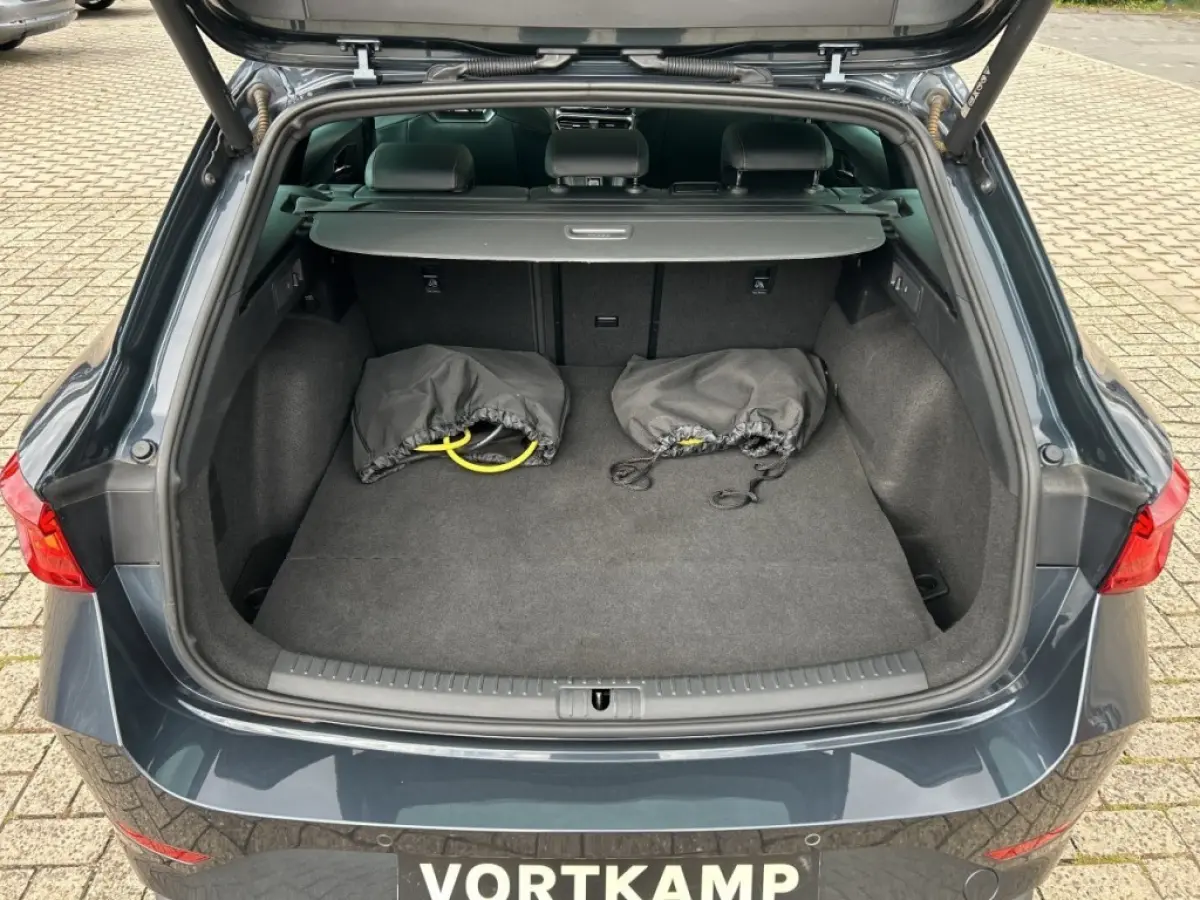 1.4 TSI eHYBRID VZ PANO-DAK/CAMERA/ELEK-KLEP/ACC/STOEL+STUURVERW