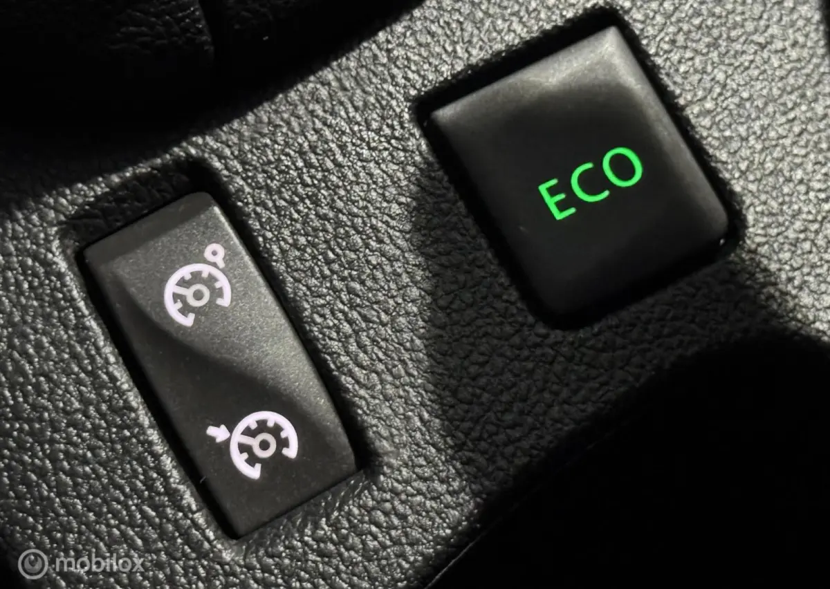 1.5 dCi ECO Dynamique [ ZGOH clima trekhaak cruise ]