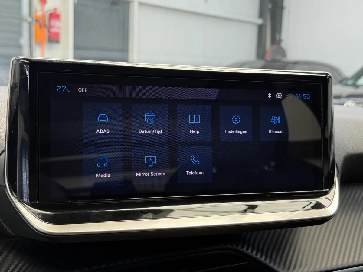 1.2 Hybrid 100 e-DCS6 Allure CarPlay Camera