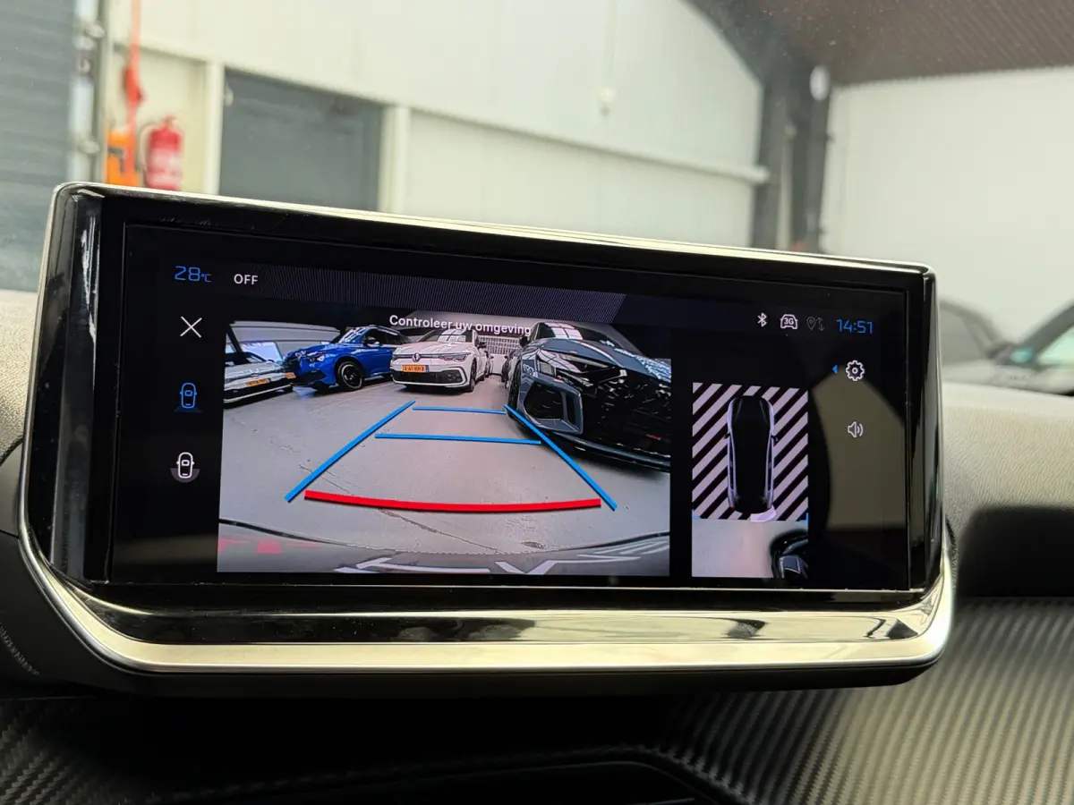 1.2 Hybrid 100 e-DCS6 Allure CarPlay Camera