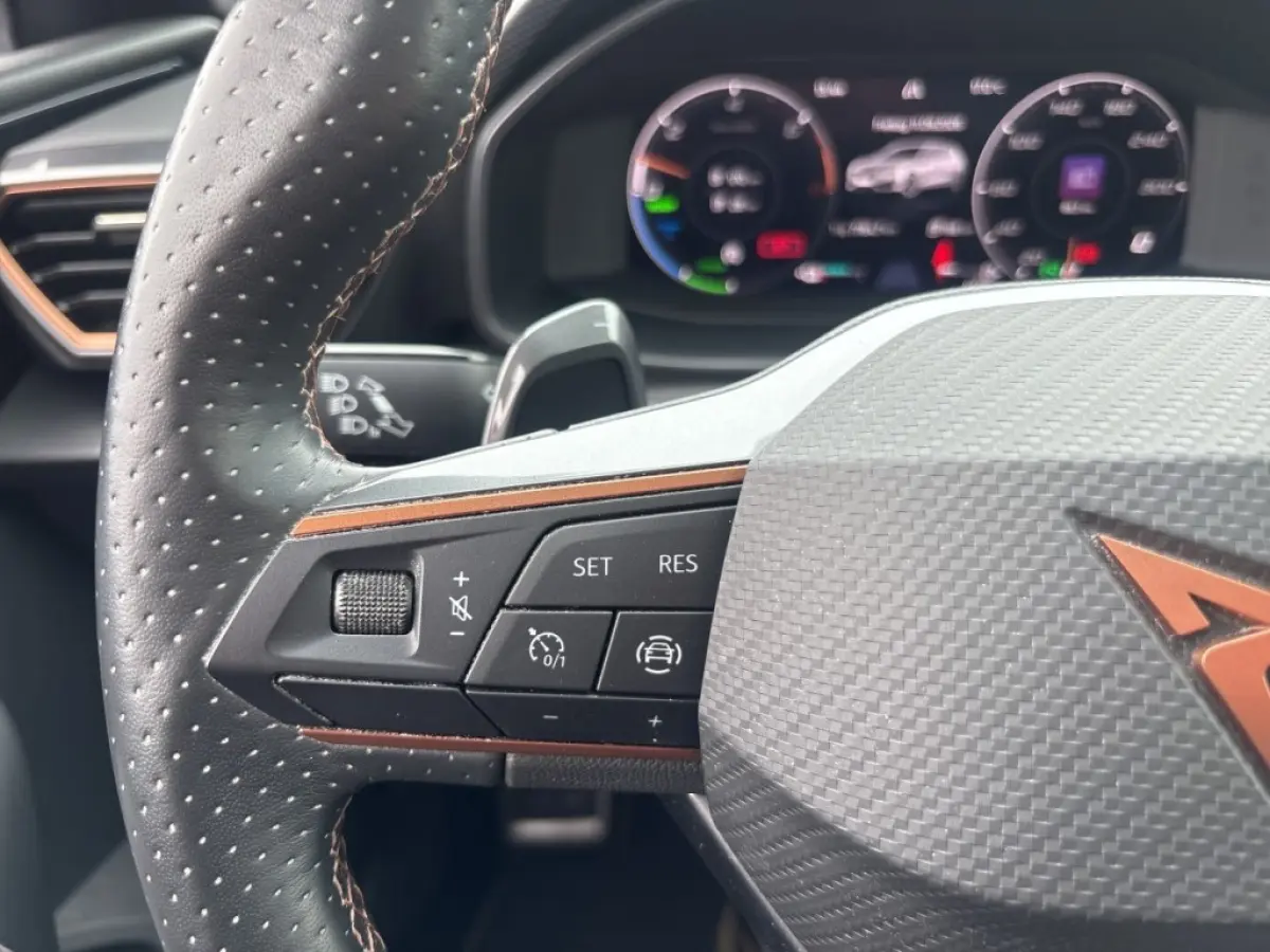 1.4 TSI eHYBRID VZ PANO-DAK/CAMERA/CRUISE/STOEL+STUURVERW/CARPLAY