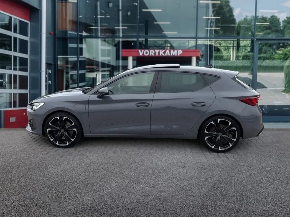 1.4 TSI eHYBRID VZ PANO-DAK/CAMERA/CRUISE/STOEL+STUURVERW/CARPLAY