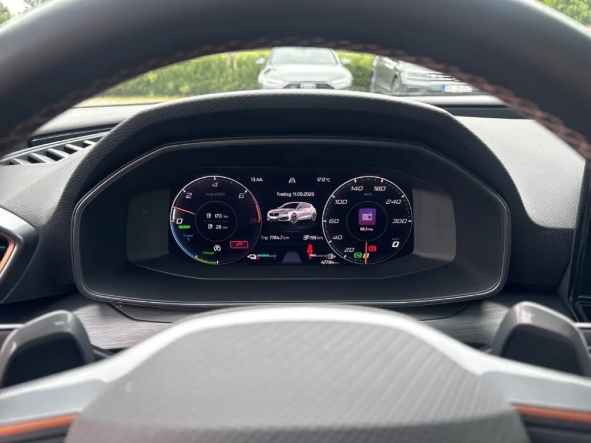 1.4 TSI eHYBRID VZ PANO-DAK/CAMERA/CRUISE/STOEL+STUURVERW/CARPLAY
