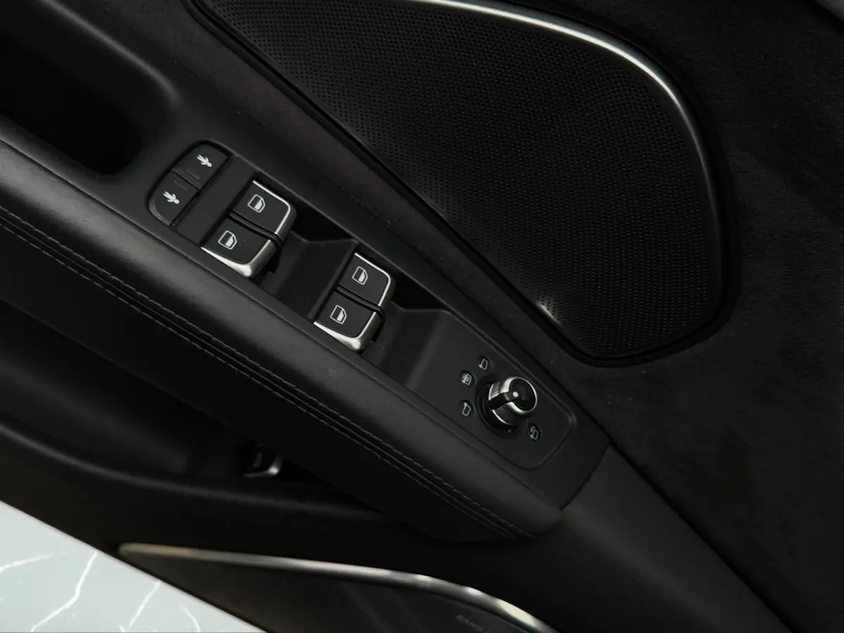 4.0 TFSI S8 quattro Pro Line+ Pano| soft close|B&O