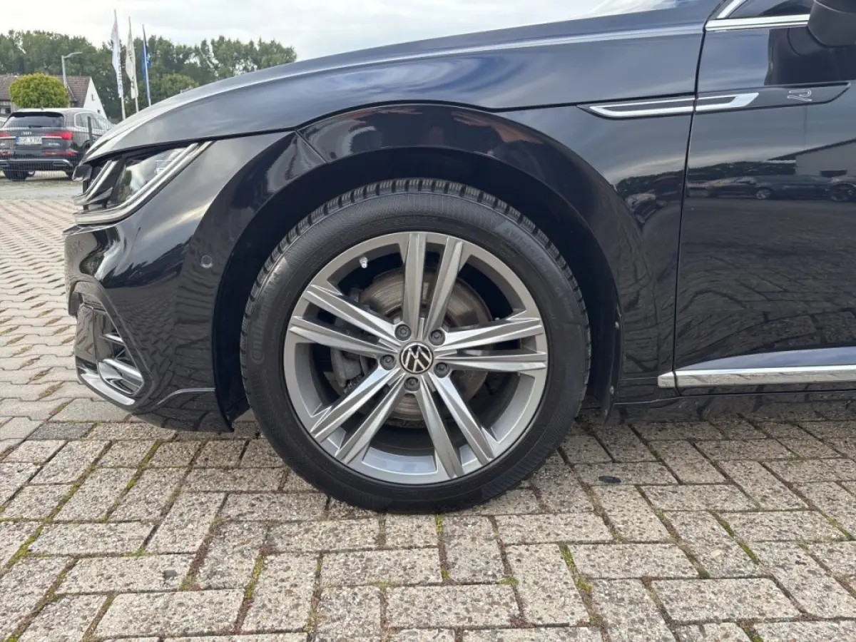 1.4 TSI eHYBRID R-LINE BUSINESS+ CAMERA/ELEK-KLEP/ACC/STOELVERW/CARPLAY