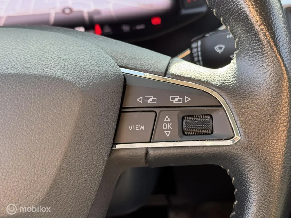 1.0 TSI Style Business Intense Plus