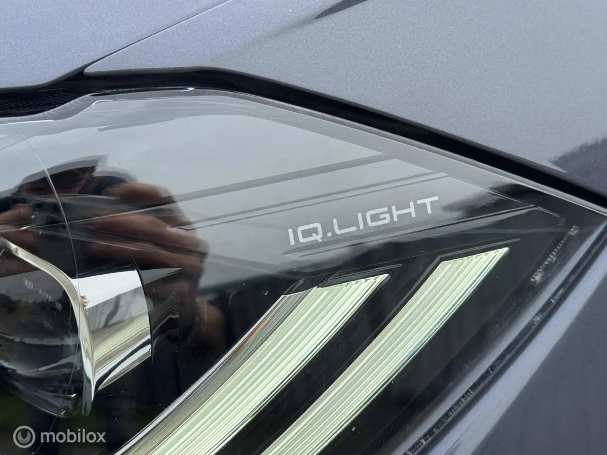 1.0 TSI R-Line Nieuw Stoelverwarming