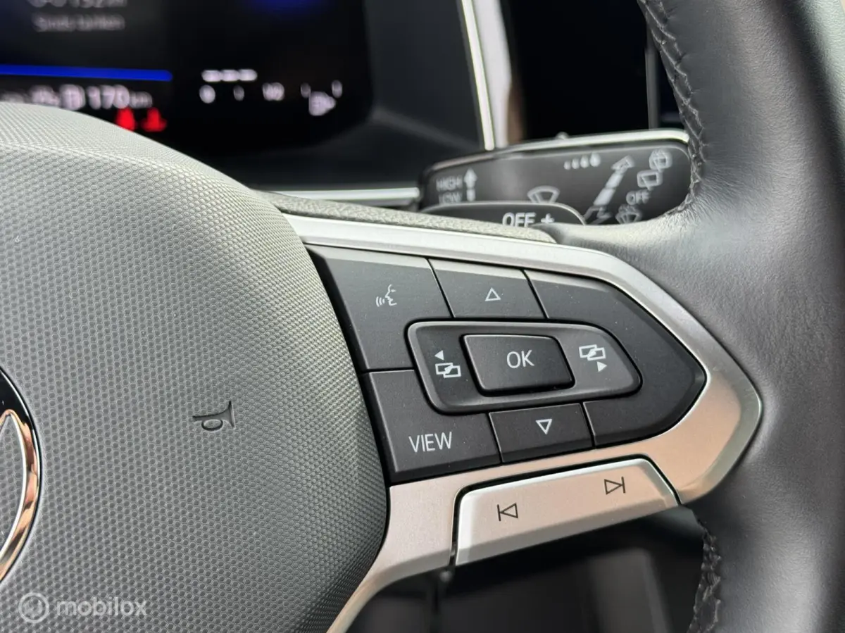 1.0 TSI R-Line Nieuw Stoelverwarming