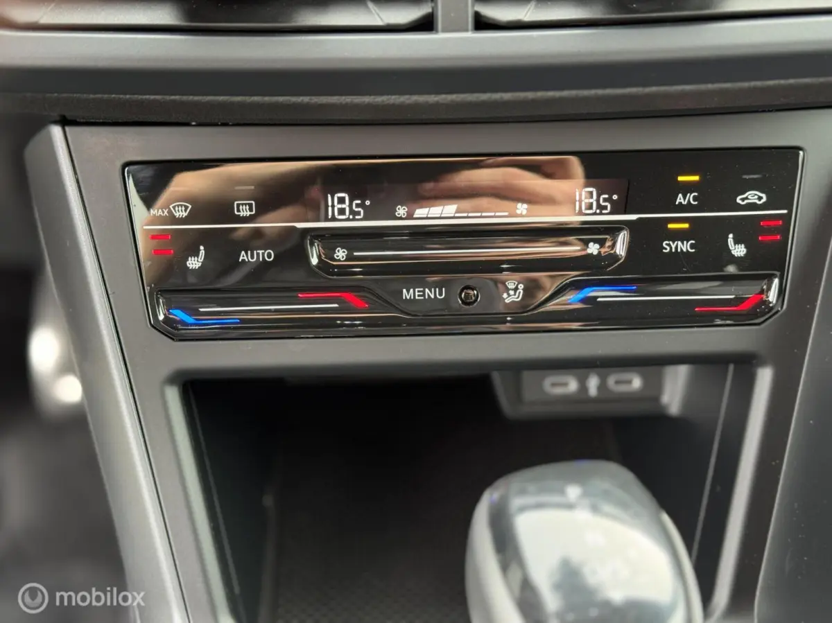 1.0 TSI R-Line Nieuw Stoelverwarming