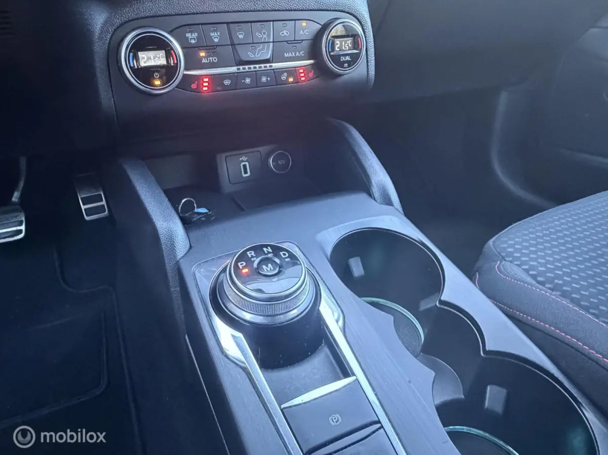 1.0 EcoBoost ST Line Automaat 2019 / Camera / Stoelverwarming / Carplay / 18inc / 2e eigenaar NAP