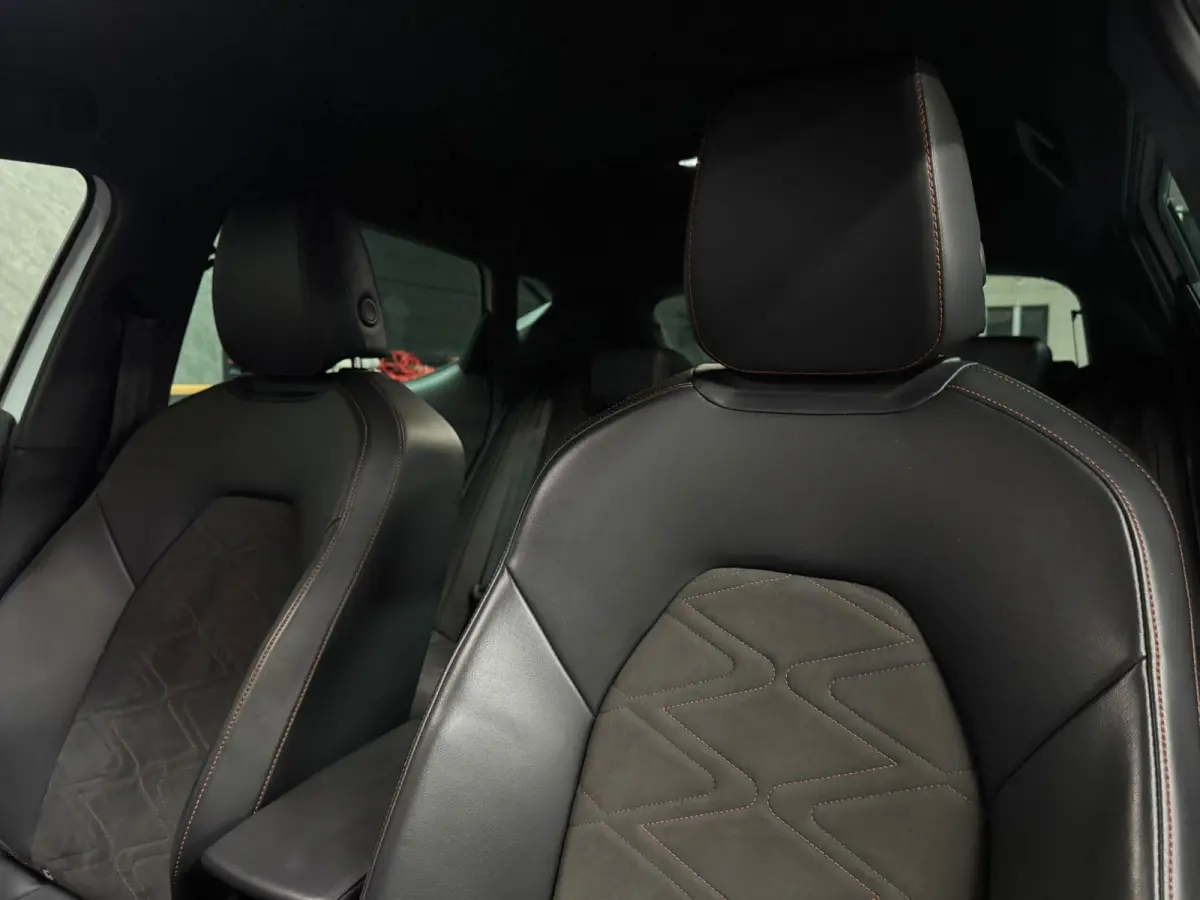 1.4 TSI FR eHybrid|Cam|Keyless|Memory|Sfeerv|Carplay