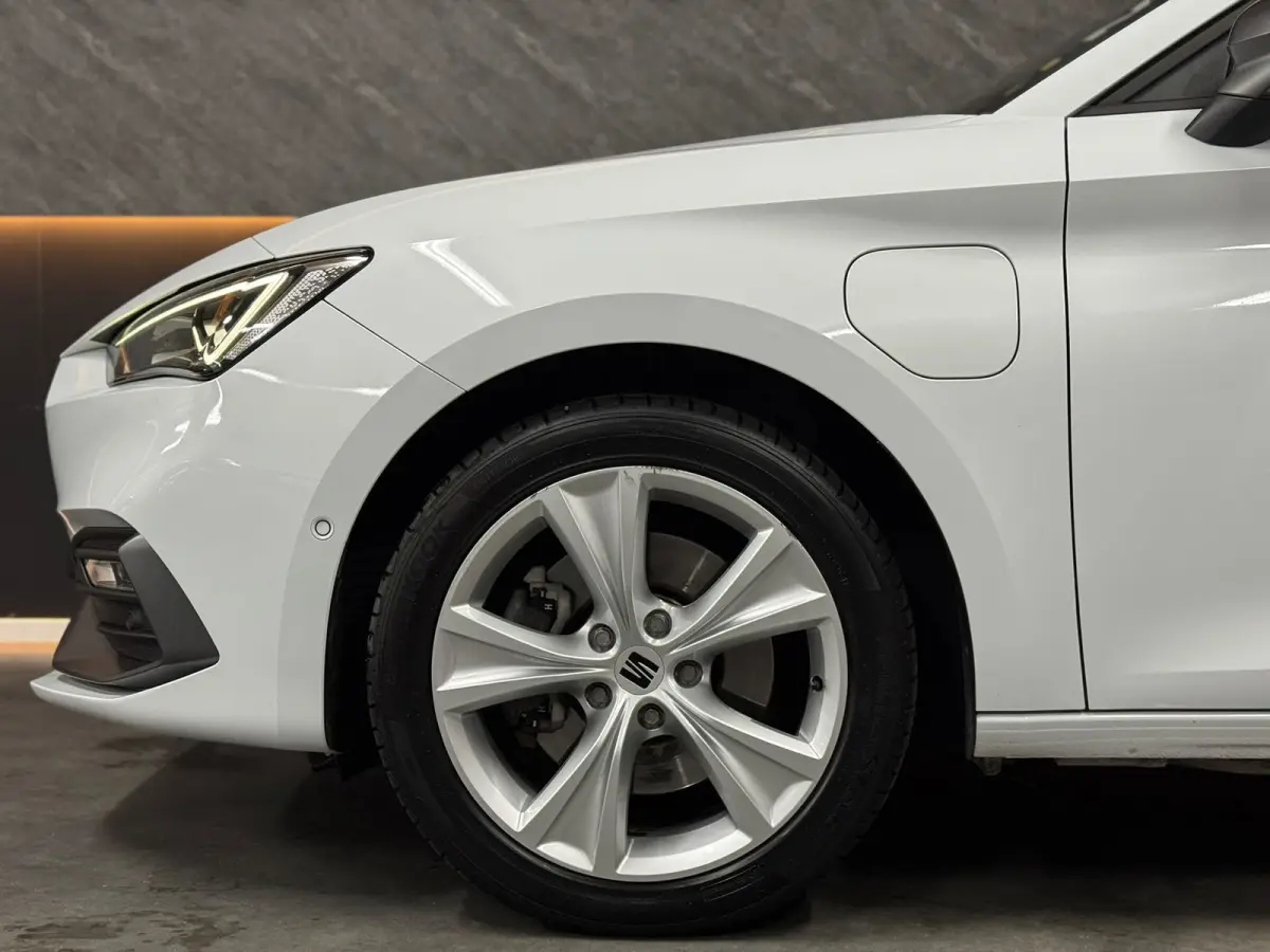1.4 TSI FR eHybrid|Cam|Keyless|Memory|Sfeerv|Carplay