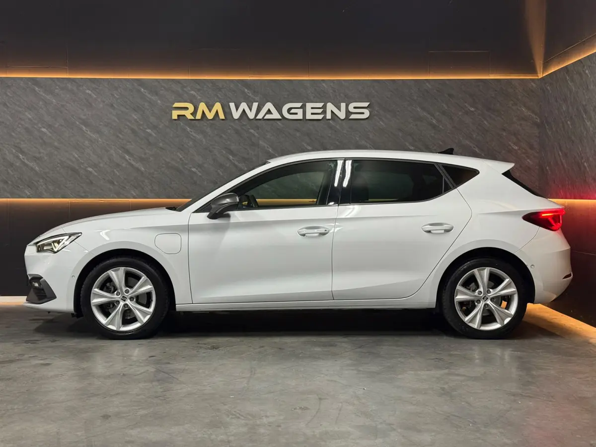 1.4 TSI FR eHybrid|Cam|Keyless|Memory|Sfeerv|Carplay