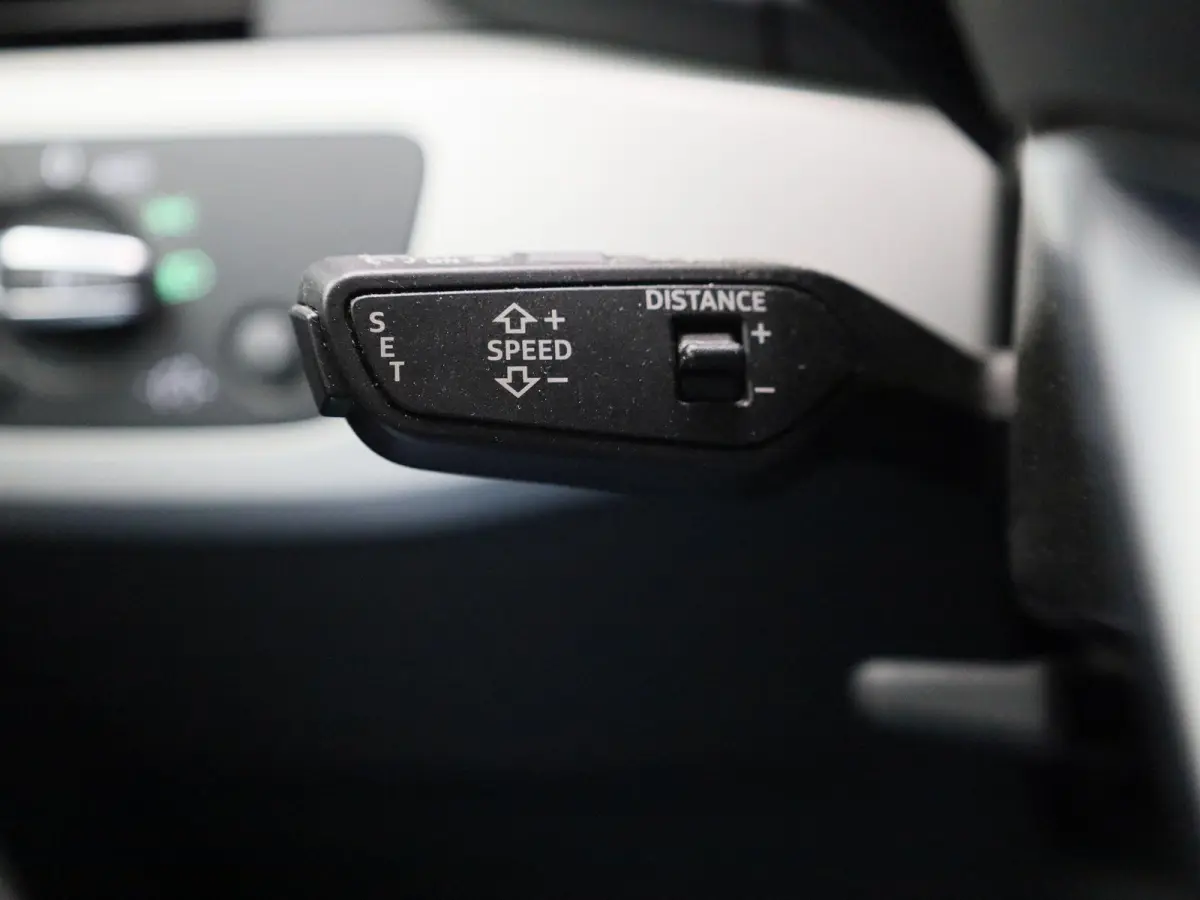 35 TFSI Business Edition | ACC | Achteruitrijcamera | Matrix LED | Lederen bekleding | Stoelverwarming | Virtual Cockpit |