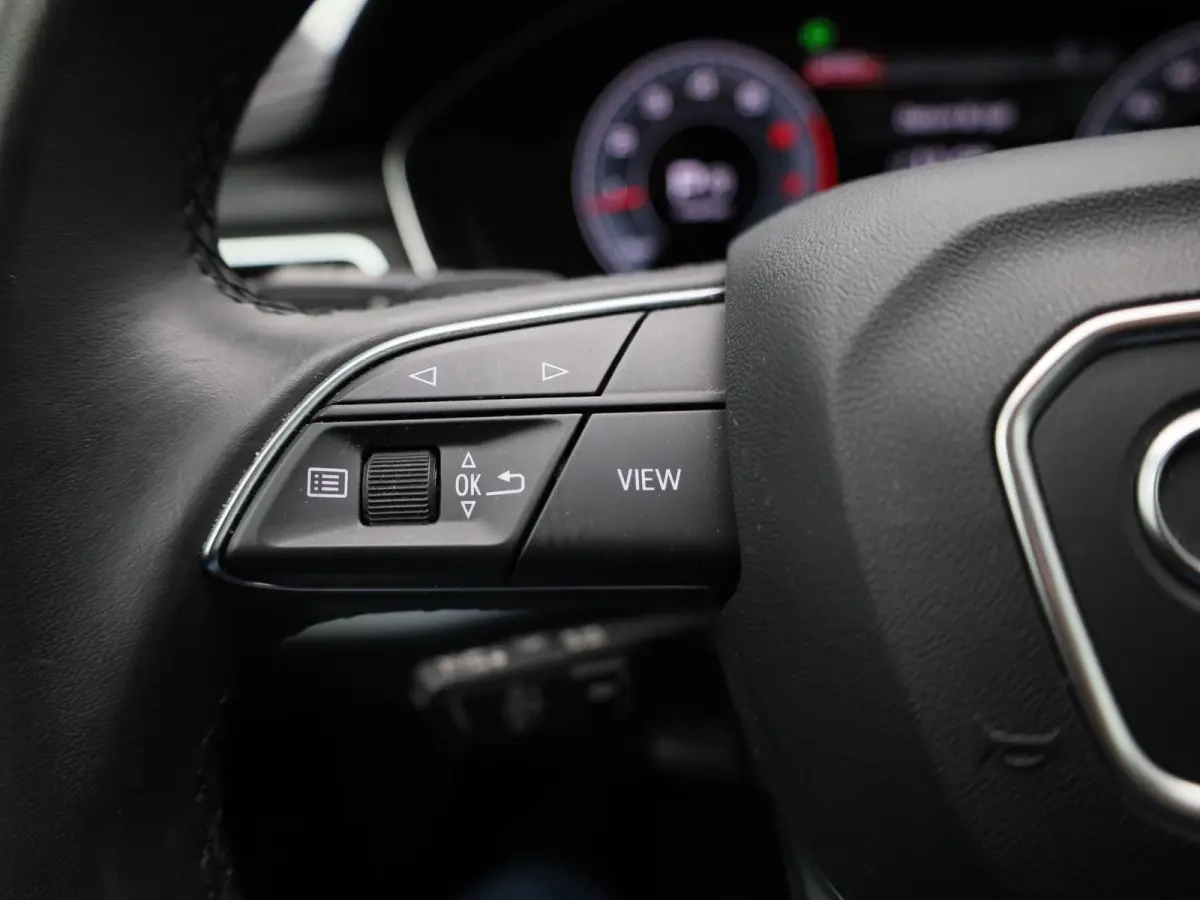 35 TFSI Business Edition | ACC | Achteruitrijcamera | Matrix LED | Lederen bekleding | Stoelverwarming | Virtual Cockpit |