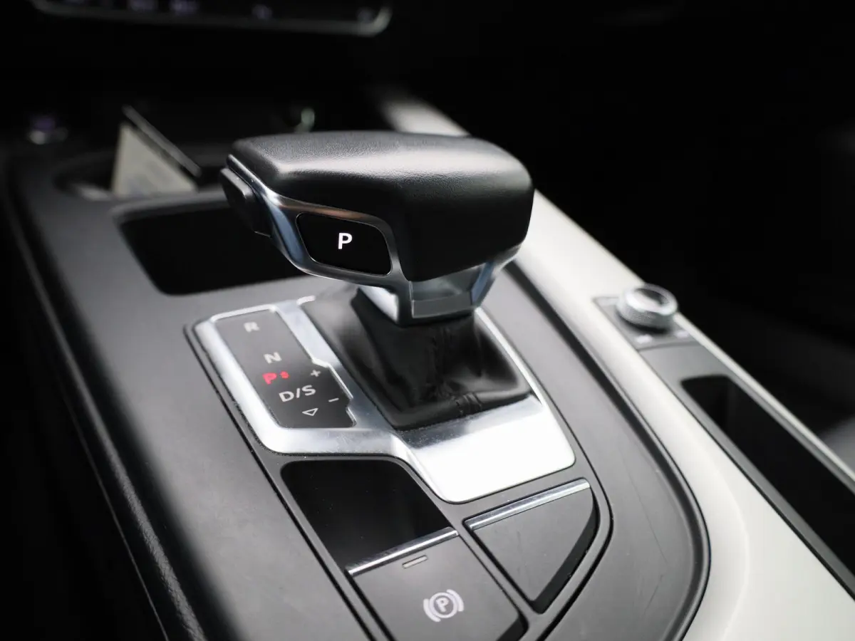 35 TFSI Business Edition | ACC | Achteruitrijcamera | Matrix LED | Lederen bekleding | Stoelverwarming | Virtual Cockpit |