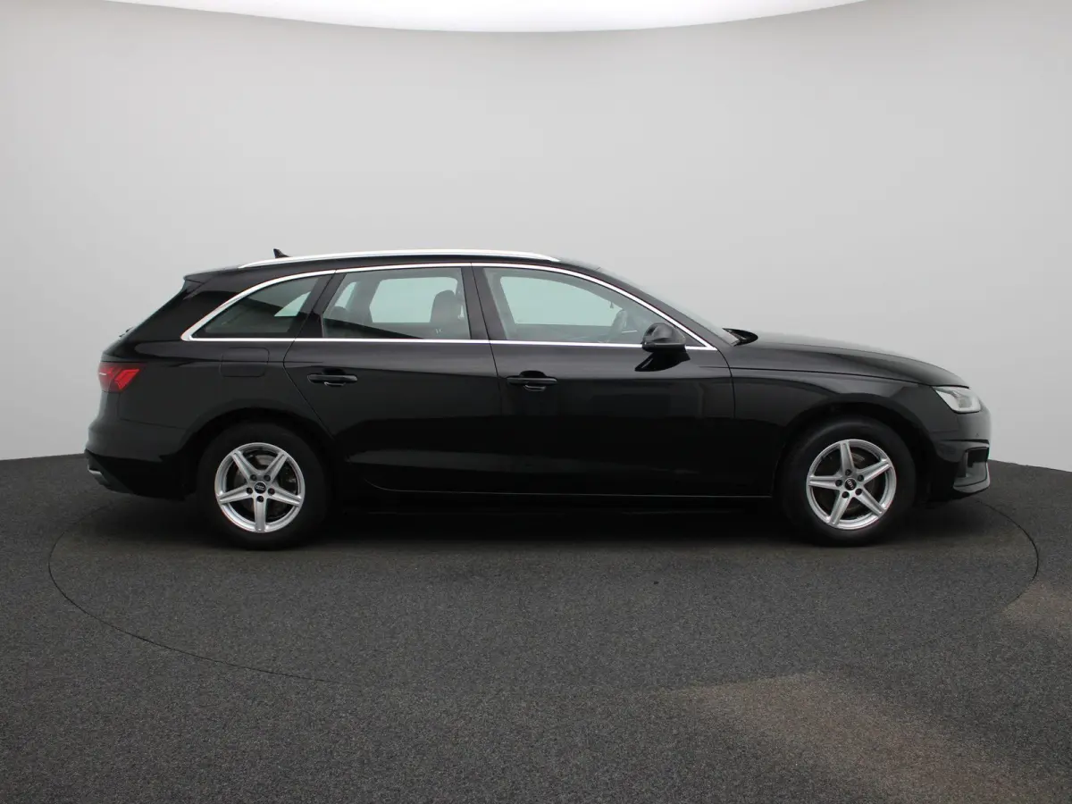 35 TFSI Business Edition | ACC | Achteruitrijcamera | Matrix LED | Lederen bekleding | Stoelverwarming | Virtual Cockpit |