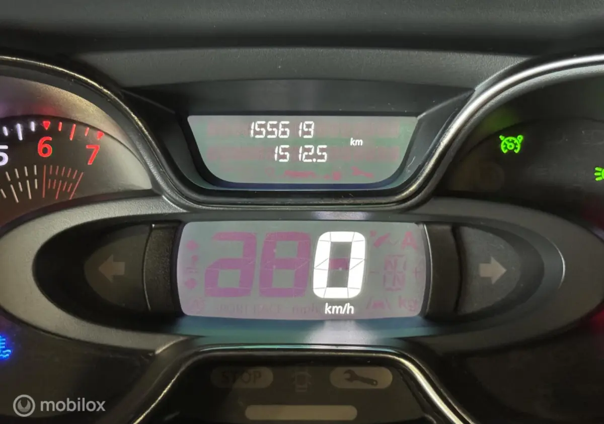 0.9 TCe Intens [ trekhaak camera climate cruise LED ]