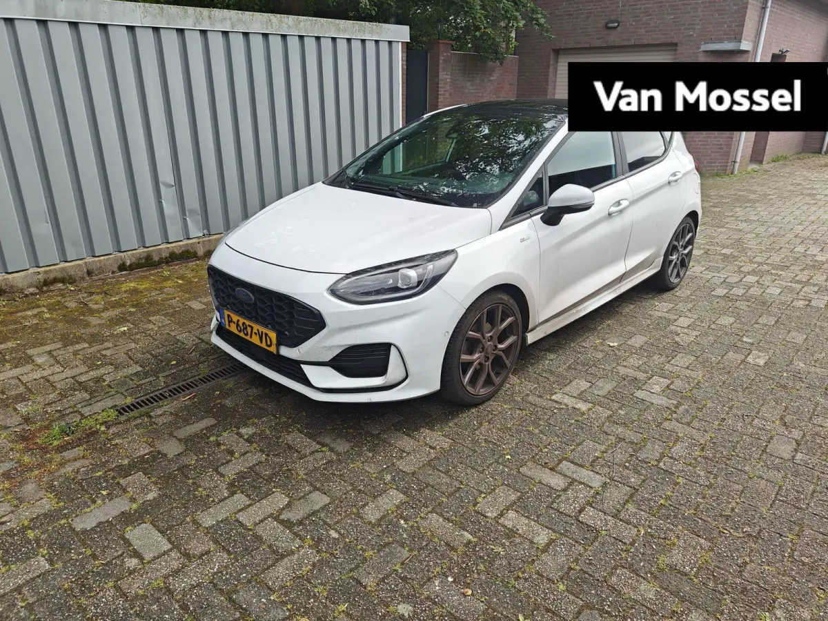 1.0 EcoBoost Hybrid ST-Line X | Panoramadak | Apple Carplay/Android Auto | Winter Pakket |