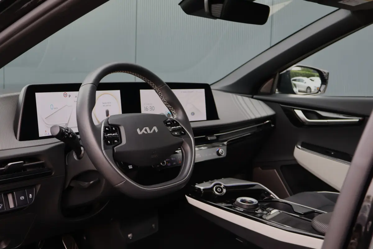 GT-Line AWD 77.4 kWh | Head-up | 360 Camera | Stoelverwarming V+A | Stoelventilatie | Adaptive Cruise | Elektrische achterklep | 20 Inch