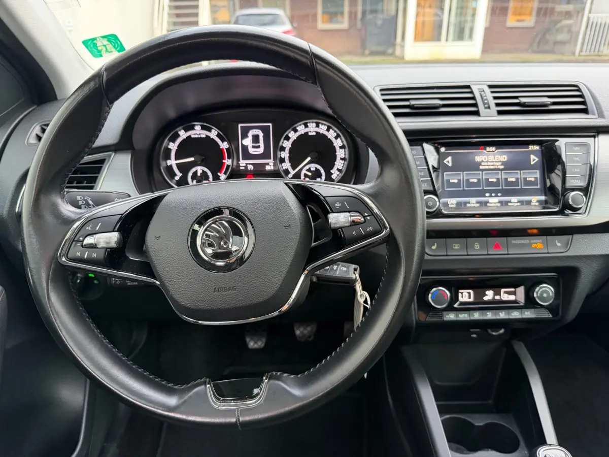 1.0 TSI Style PANORAMADAK.XEON-LED.ADAPTIEF.CLIMA!
