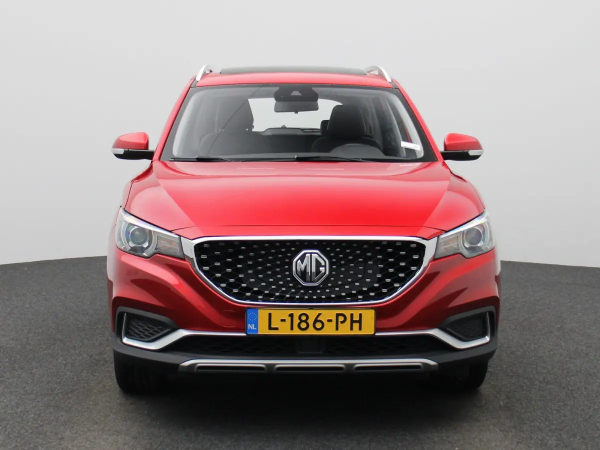 MG Luxury 45 kWh | PANO | ACC | Achteruitrijcamera | Stoelverwarming | Apple Carplay/Android Auto |