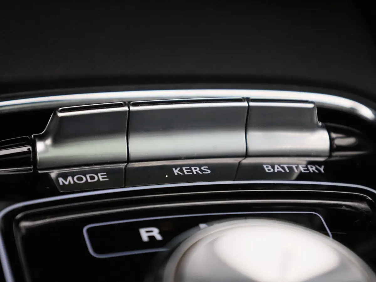 MG Luxury 45 kWh | PANO | ACC | Achteruitrijcamera | Stoelverwarming | Apple Carplay/Android Auto |