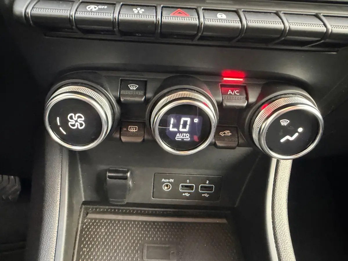 1.3 TCe 140 Zen AUTOMAAT.CRUISE.NAVI.DEALER-ONDN!