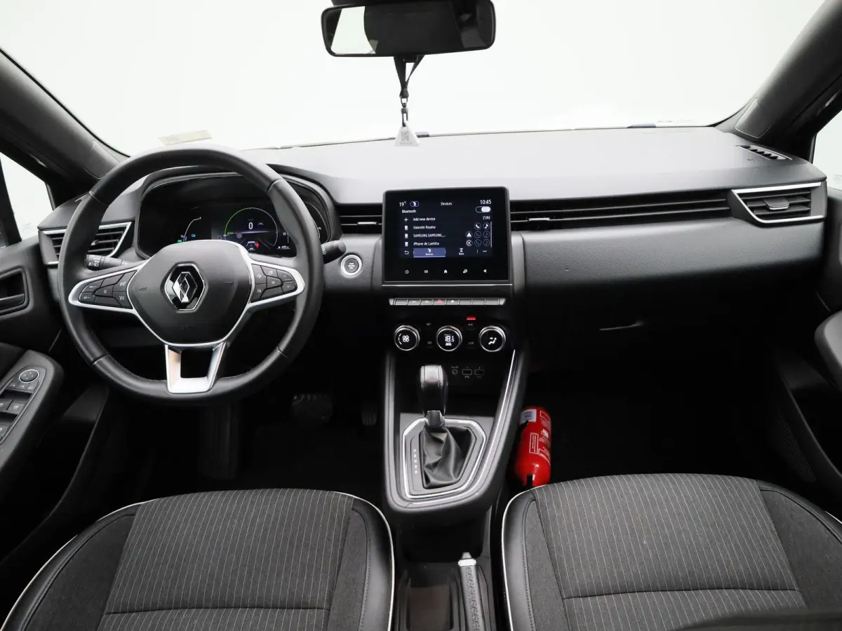1.6 E-Tech Intens | Automaat | Achteruitrijcamera | Cruise Control | Keyless | Apple Carplay/Android Auto | Virtual Cockpit |
