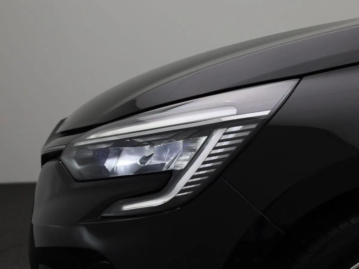 1.6 E-Tech Intens | Automaat | Achteruitrijcamera | Cruise Control | Keyless | Apple Carplay/Android Auto | Virtual Cockpit |