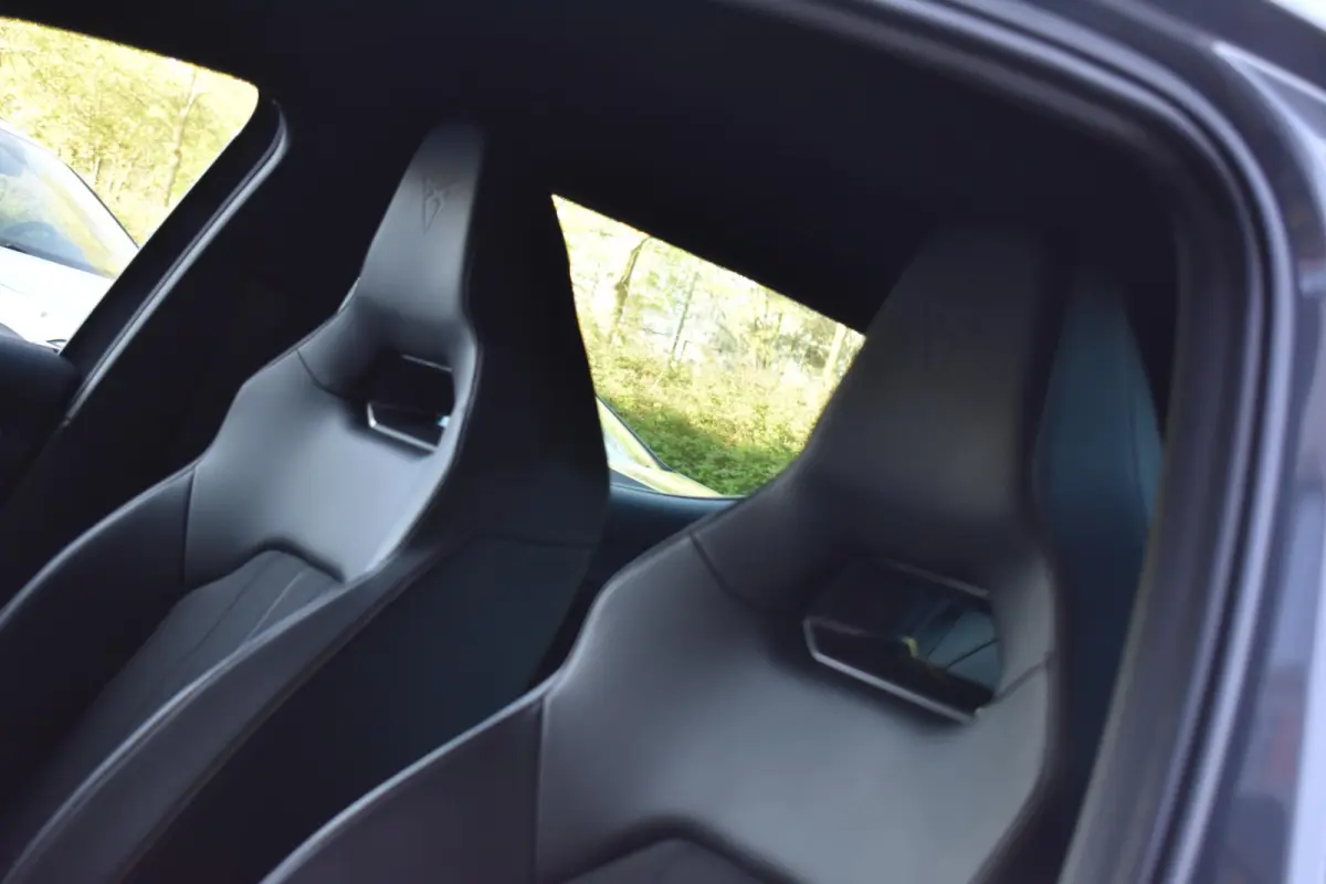 2.0 TSI 300PK Lane ACC Stuurvw BBD Camera
