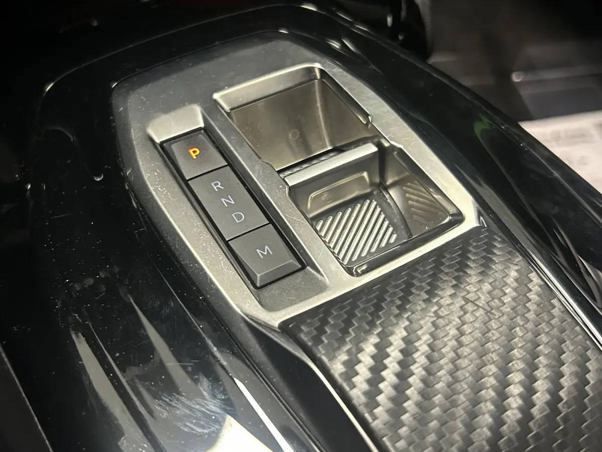 1.2 PureTech GT Pack | Camera | Adaptieve Cruise Control | Navigatie | Apple Carplay/Android Auto