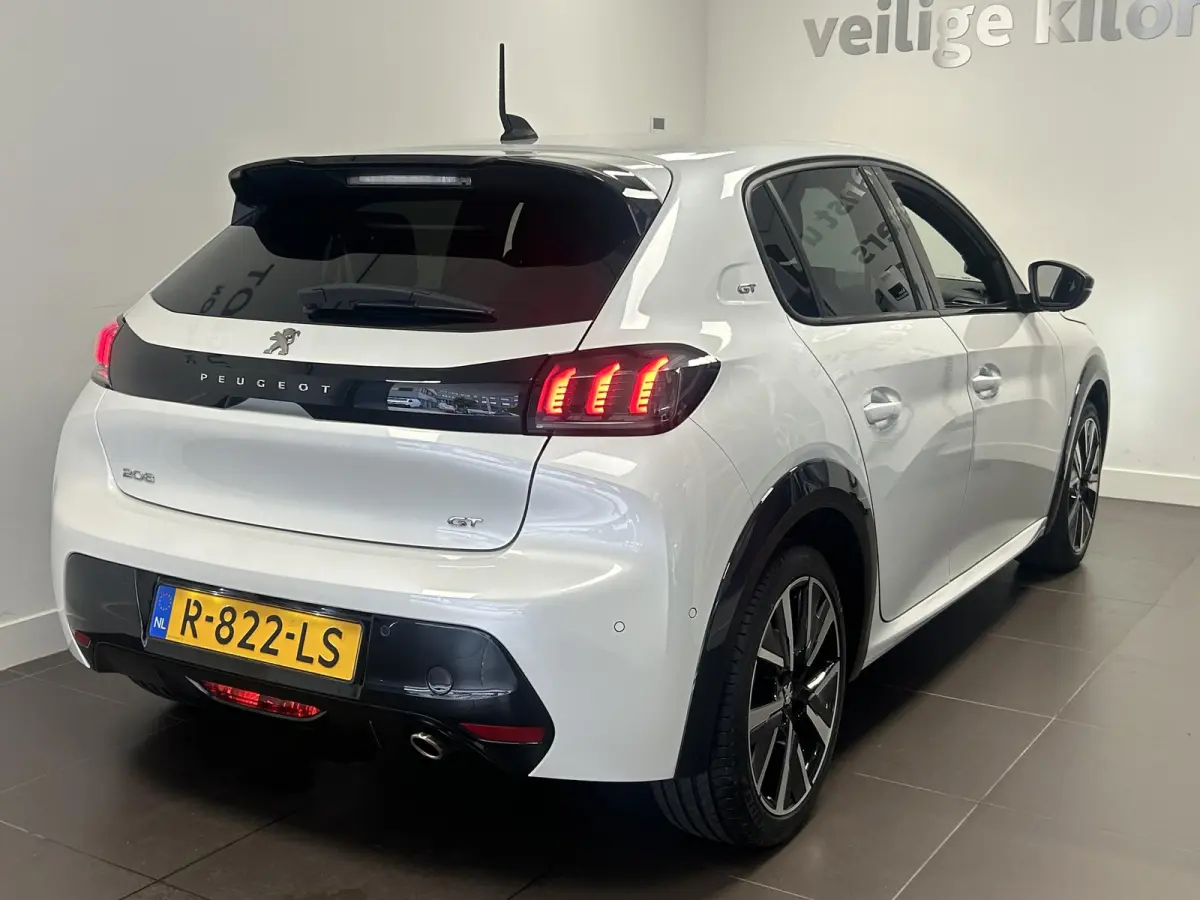 1.2 PureTech GT Pack | Camera | Adaptieve Cruise Control | Navigatie | Apple Carplay/Android Auto