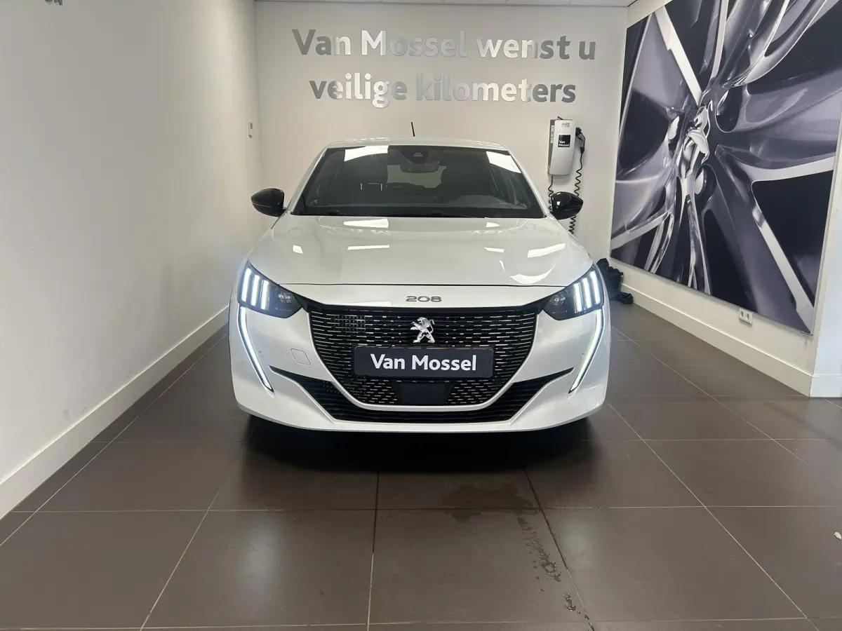 1.2 PureTech GT Pack | Camera | Adaptieve Cruise Control | Navigatie | Apple Carplay/Android Auto