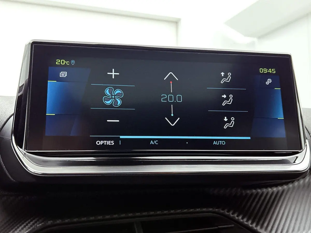 EV 136pk GT Pack 50 kWh Automaat | Schuif-/kanteldak | Trekhaak | Navigatie | Adaptieve Cruise Control | Camera | Stoelverwarming | Dodehoekdetectie | LED | 18"LMV |