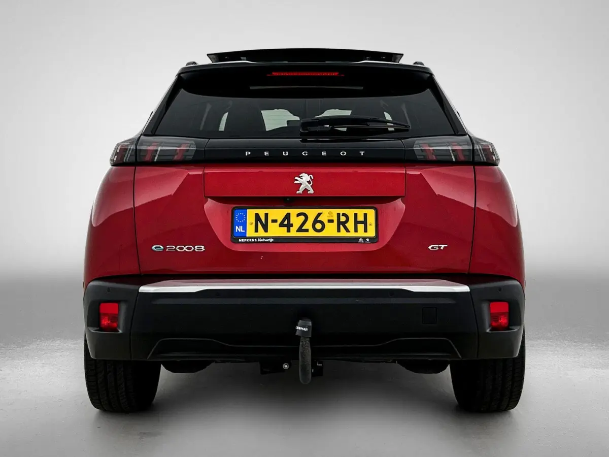 EV 136pk GT Pack 50 kWh Automaat | Schuif-/kanteldak | Trekhaak | Navigatie | Adaptieve Cruise Control | Camera | Stoelverwarming | Dodehoekdetectie | LED | 18"LMV |